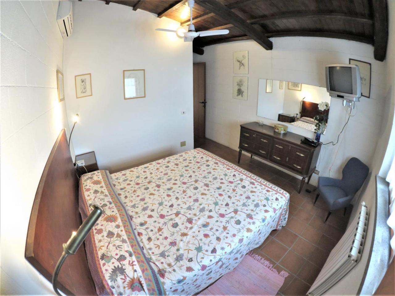 Poggiolindo B&B 카포디몬테 외부 사진
